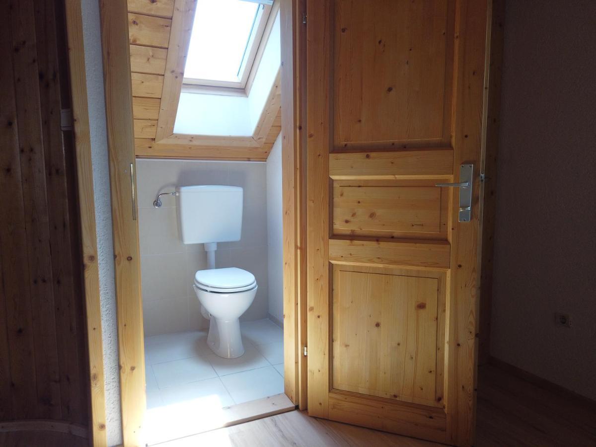 Ferienhaus Oma Hase Murzzuschlag Luaran gambar